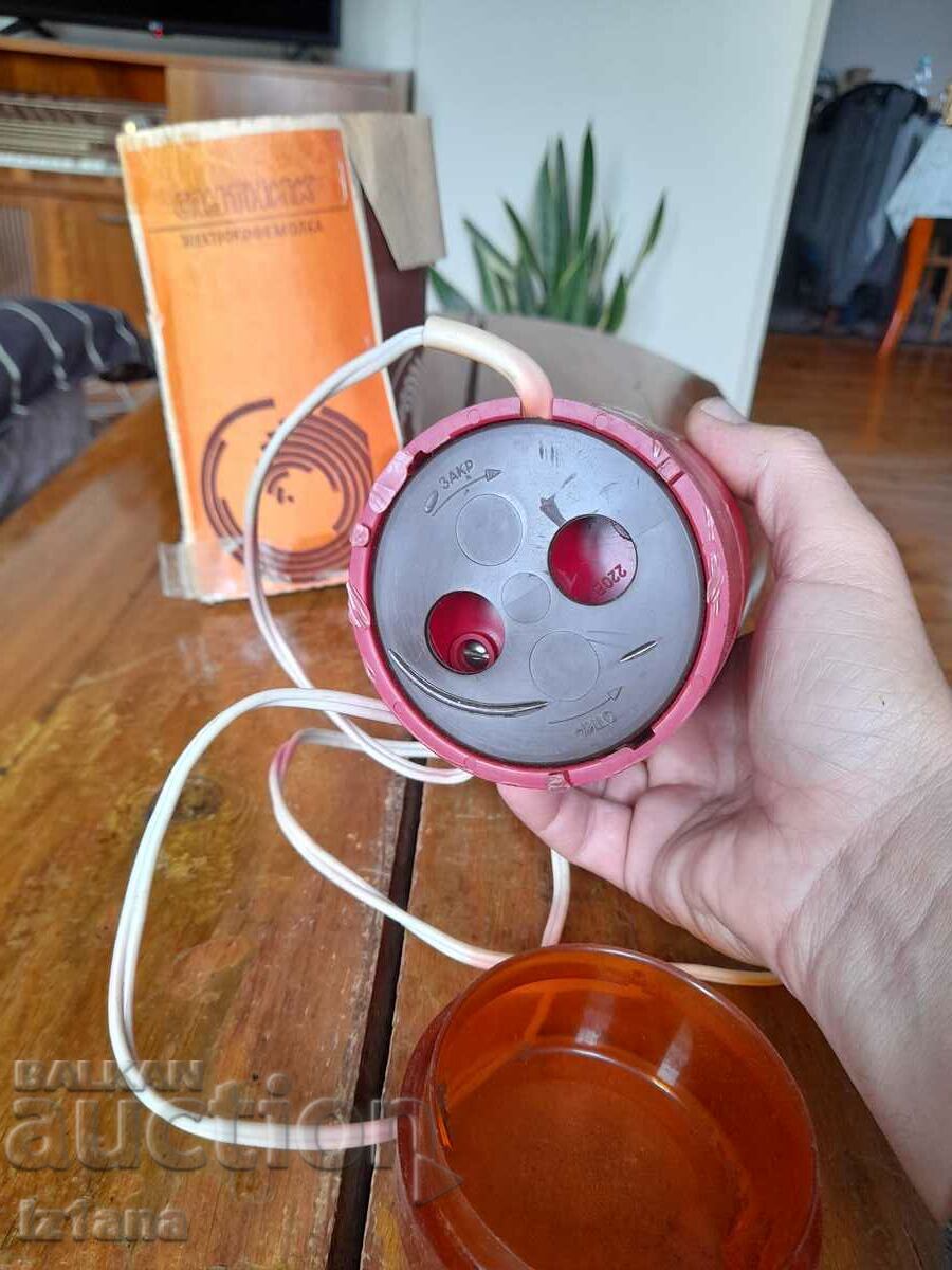 Old Sputnik electric coffee grinder - 5 Old Sputnik electric coffee grinder - 5