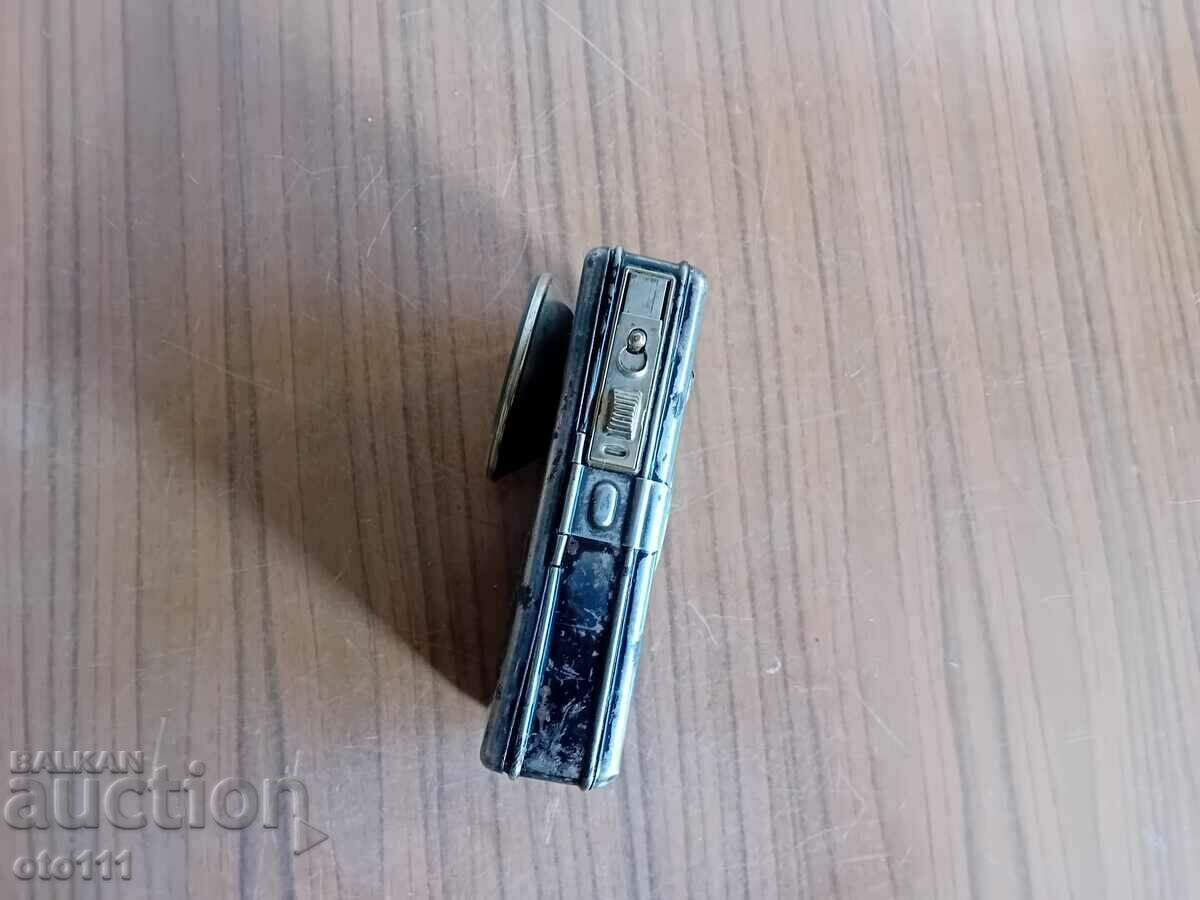 OLD FLASHLIGHT, SPOTLIGHT - DAIMON - WW2 with price 30.00 BGN | € 15.34 OLD FLASHLIGHT, SPOTLIGHT - DAIMON - WW2 with price 30.00 BGN | € 15.34