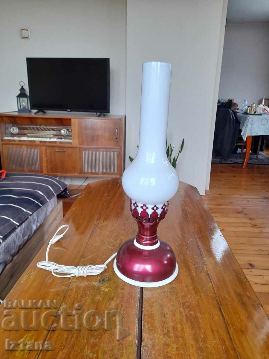 Παλιό διακοσμητικό φωτιστικό με τιμή 95.00 BGN | € 48.57 Παλιό διακοσμητικό φωτιστικό με τιμή 95.00 BGN | € 48.57