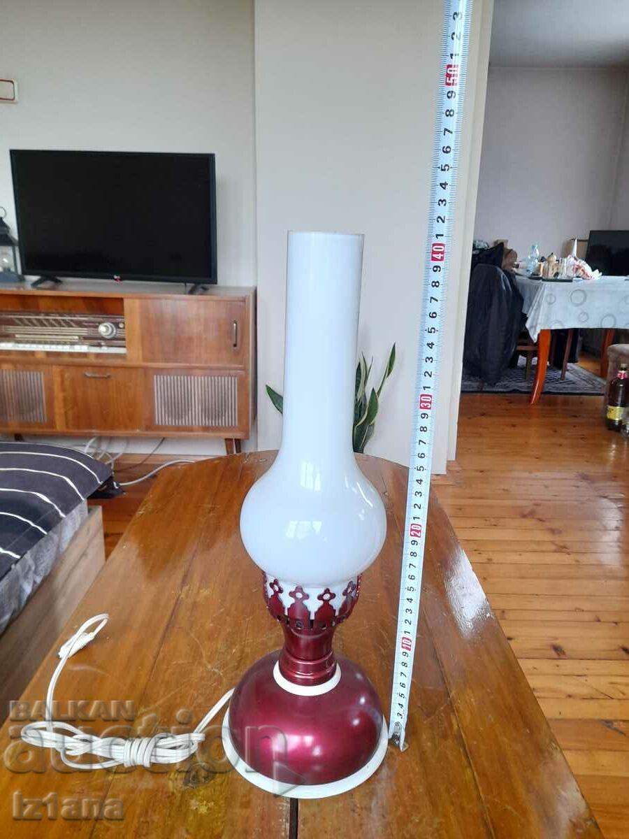 Παράδοση Παλιό διακοσμητικό φωτιστικό Παράδοση Παλιό διακοσμητικό φωτιστικό