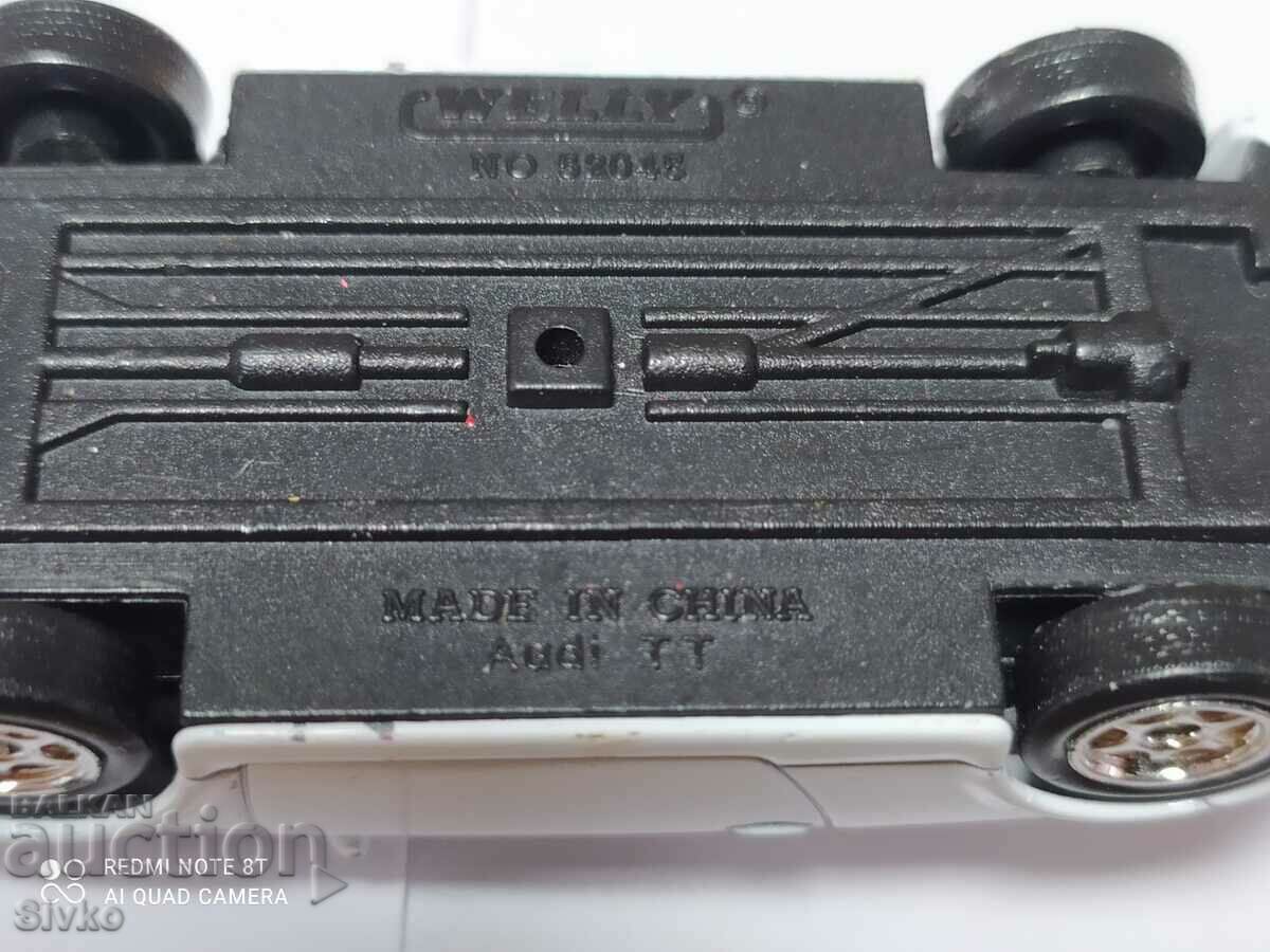 Delivery of Stroller, white Delivery of Stroller, white