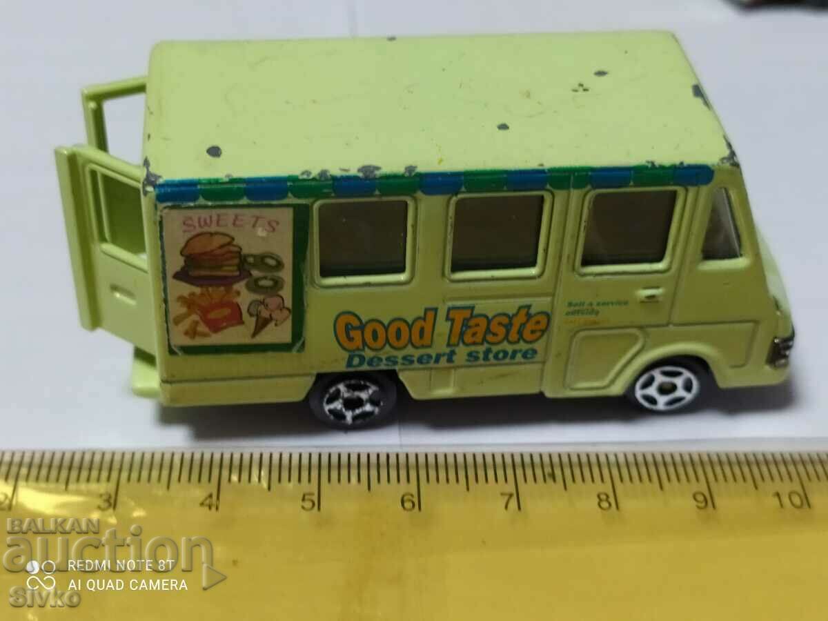 Stroller, green with price 2.99 BGN | € 1.53 Stroller, green with price 2.99 BGN | € 1.53