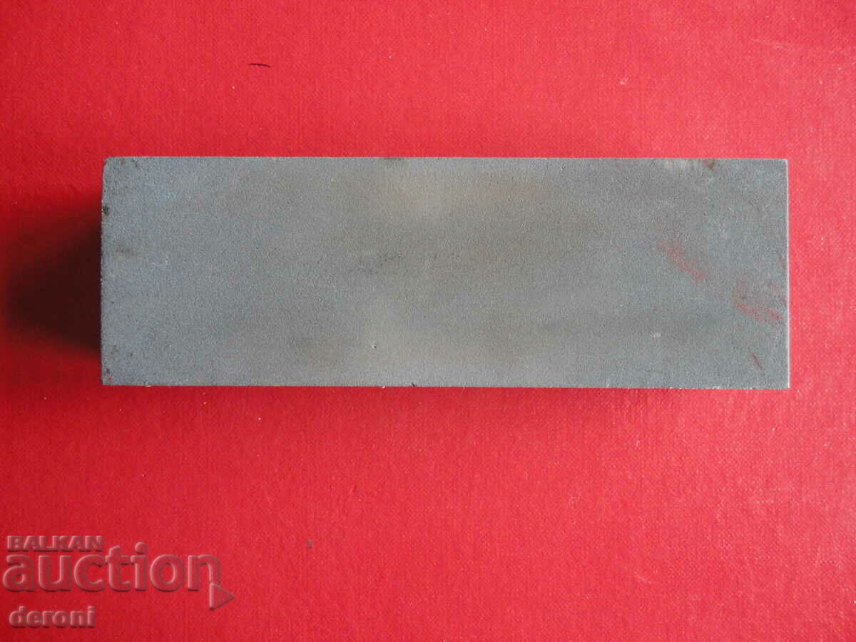 Sharpener bar stone for sharpening cuticle 3 - 5 Sharpener bar stone for sharpening cuticle 3 - 5