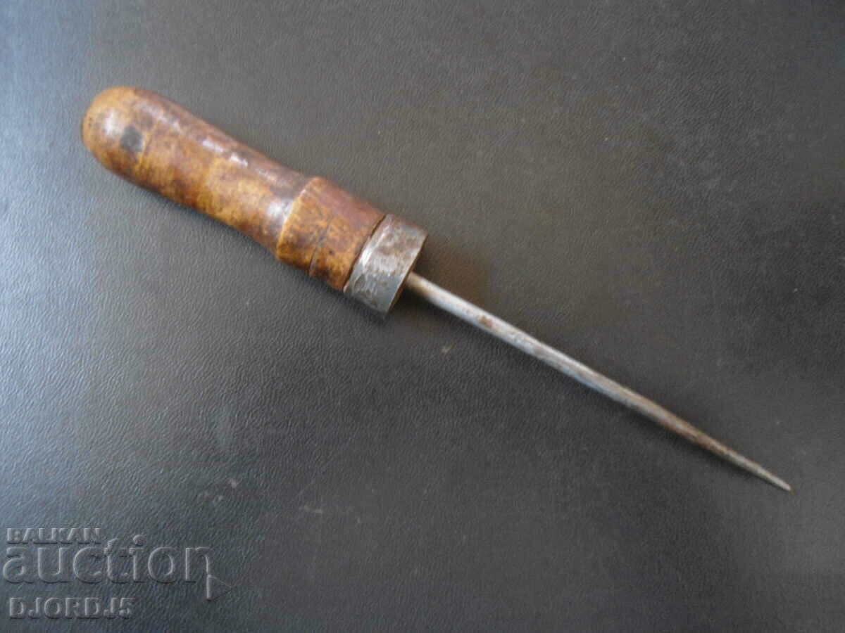 An old instrument