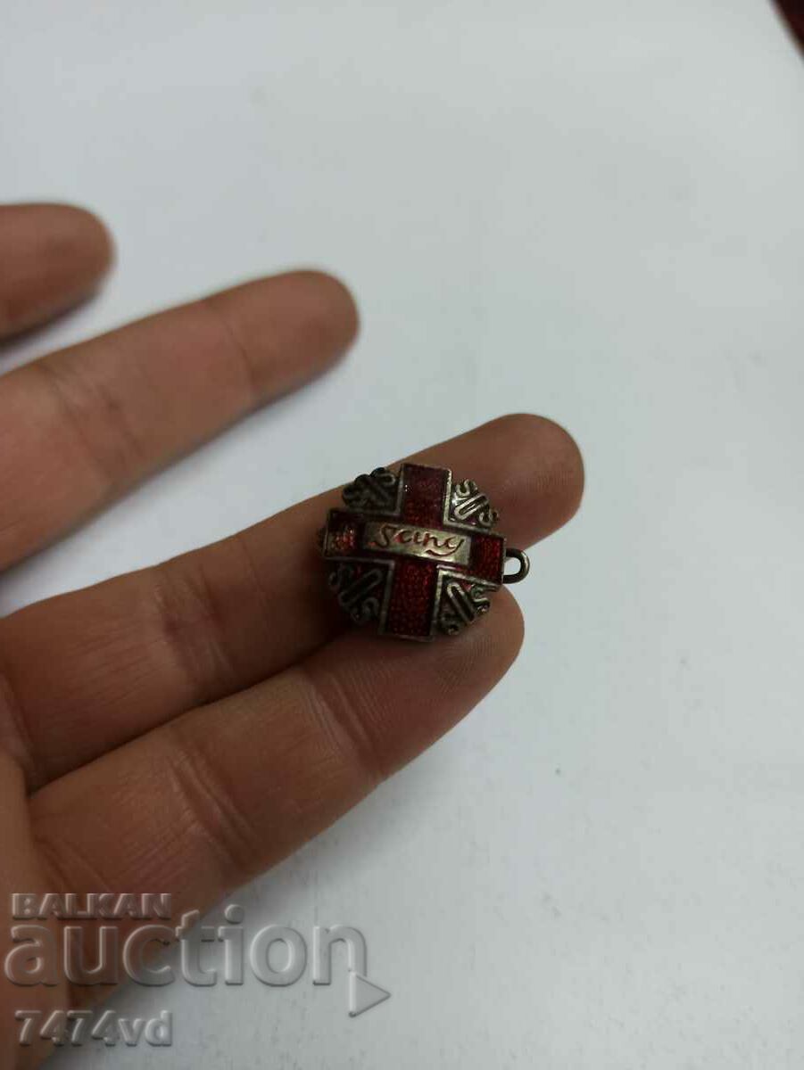 Delivery of ENAMELED OLD SILVER BADGE Delivery of ENAMELED OLD SILVER BADGE