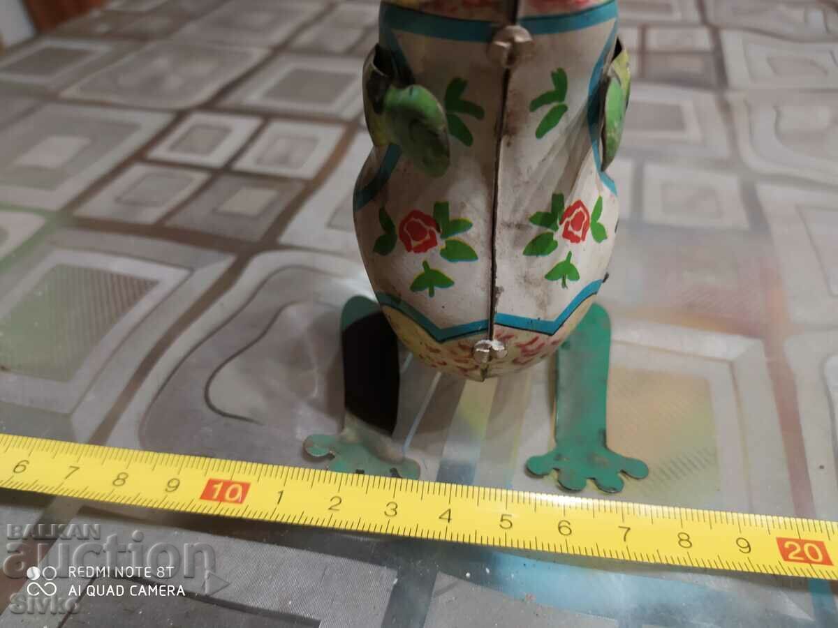 Mechanical children's toy with price 0.01 BGN | € 0.01 Mechanical children's toy with price 0.01 BGN | € 0.01