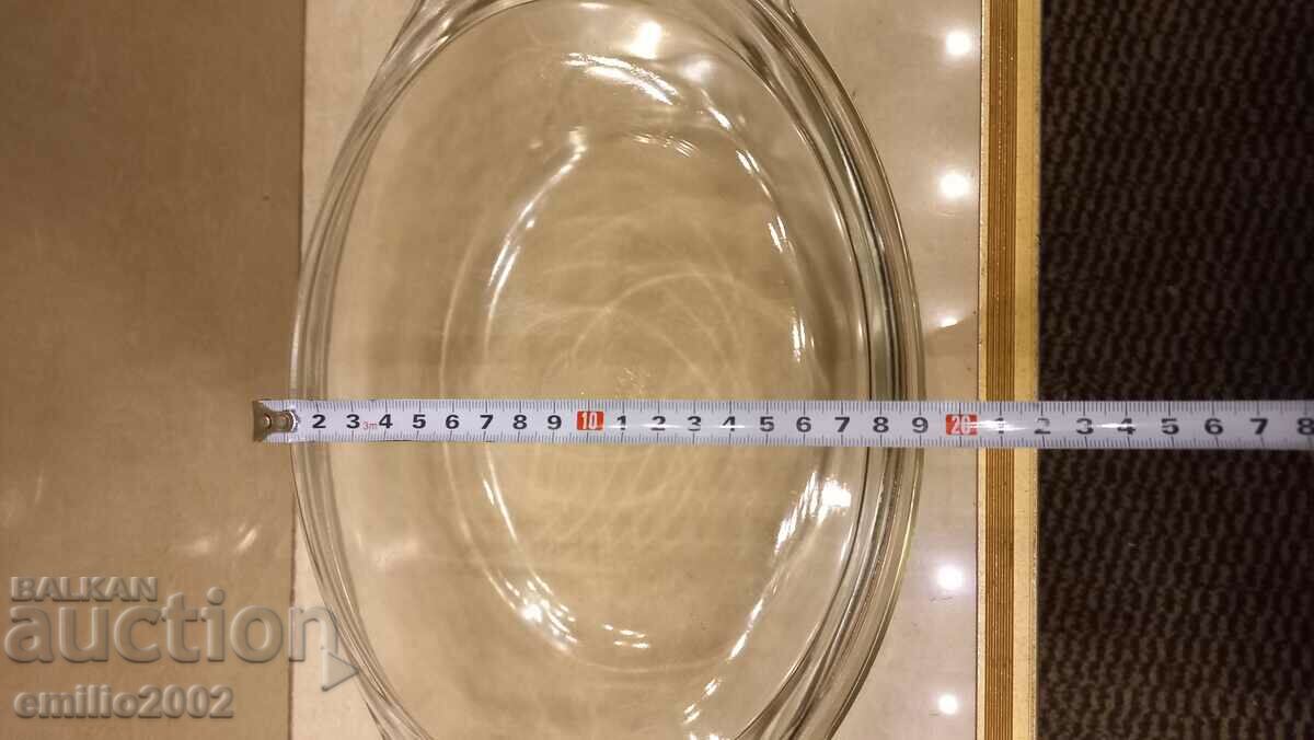 Jena pot with a fireproof lid with price 9.00 BGN | € 4.60