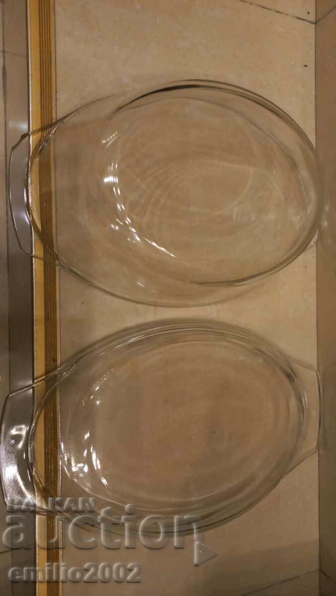 Delivery of Jena pot with a fireproof lid