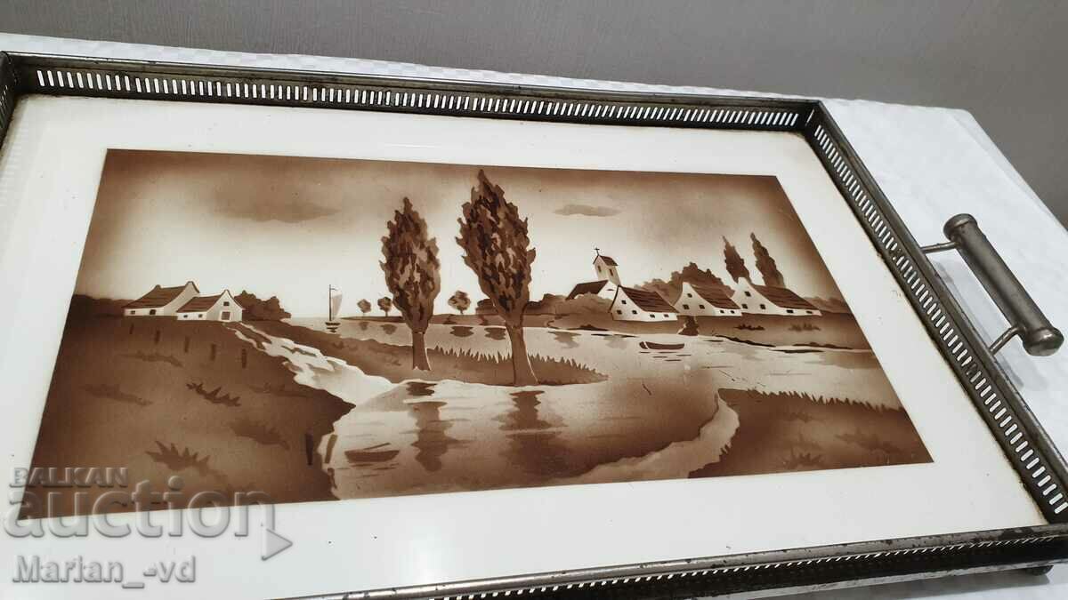 Antique porcelain tray porcelain sideboard with metal fittings with price 50.00 BGN | € 25.56 Antique porcelain tray porcelain sideboard with metal fittings with price 50.00 BGN | € 25.56