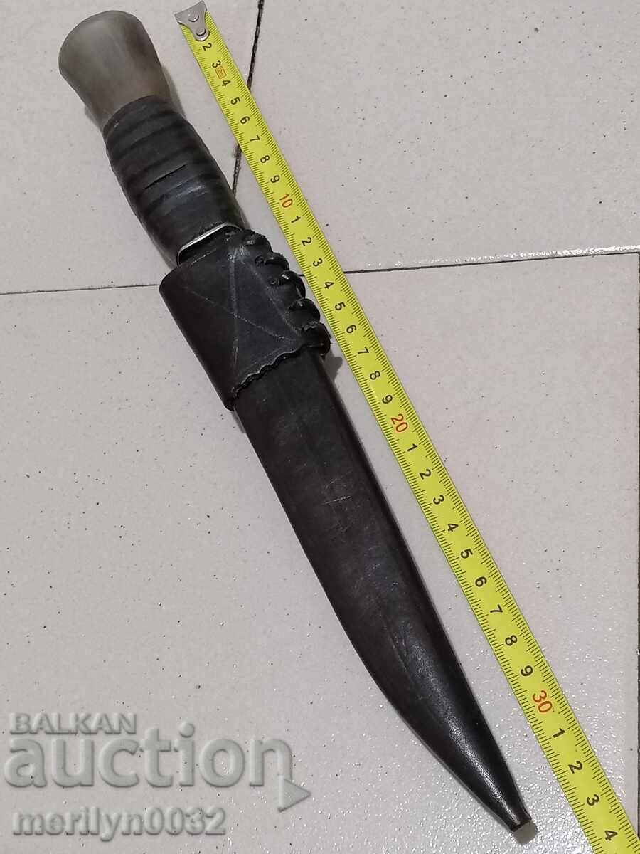 Old French knife with seal and cania, dagger blade - 7 Old French knife with seal and cania, dagger blade - 7