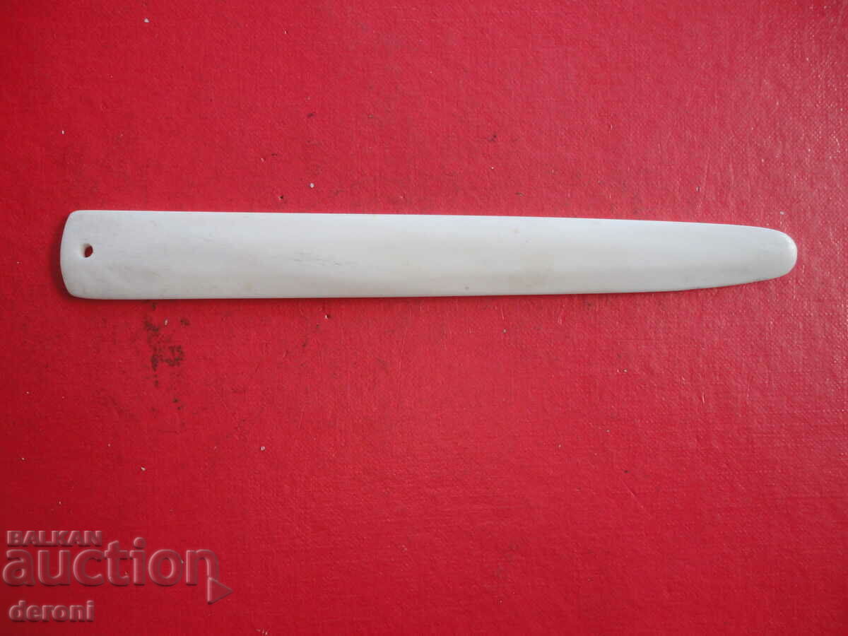 Antique bookbinding knife made of bone with price 25.00 BGN | € 12.78 Antique bookbinding knife made of bone with price 25.00 BGN | € 12.78