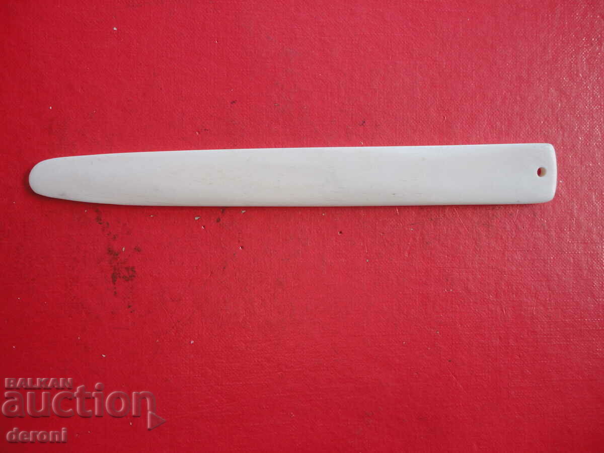 Auction Antique bookbinding knife made of bone Auction Antique bookbinding knife made of bone