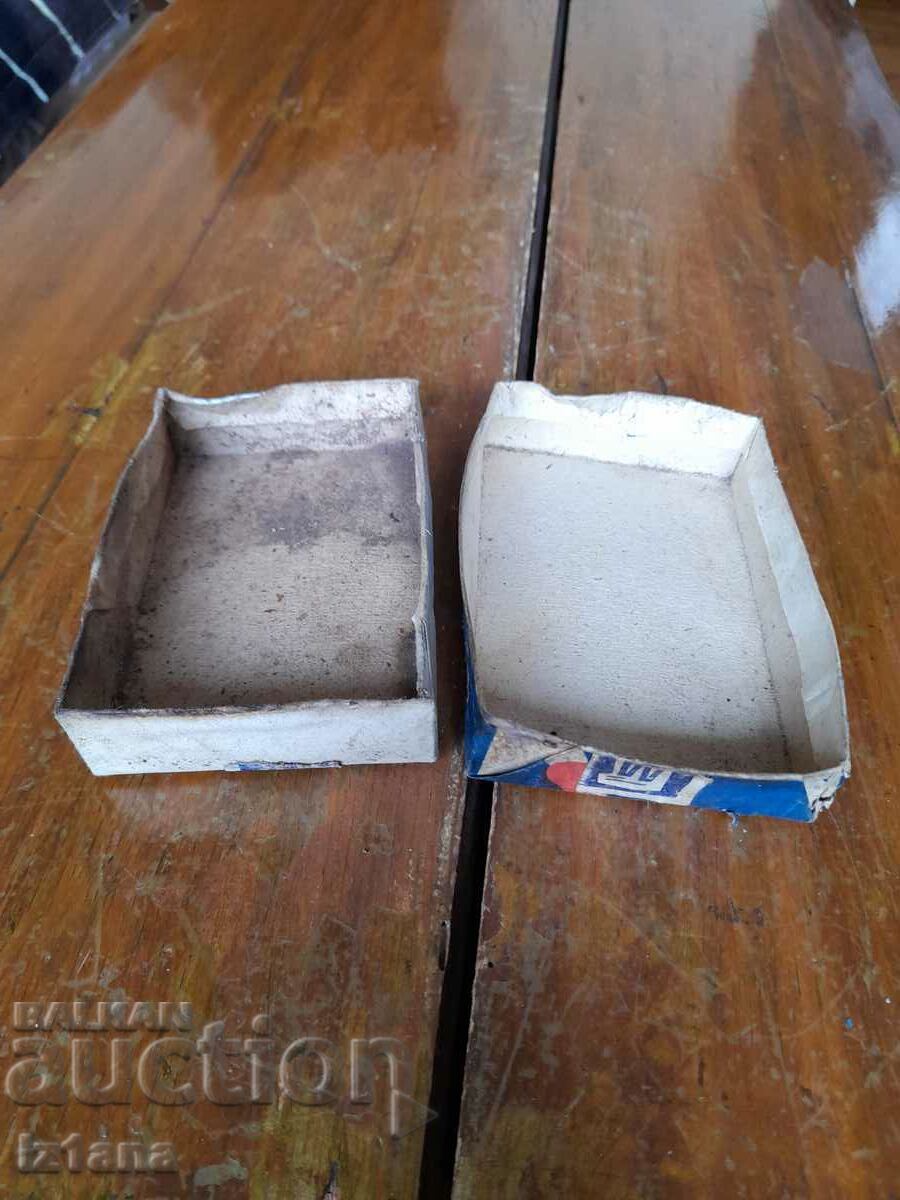 An old box from Lokum - 7 An old box from Lokum - 7