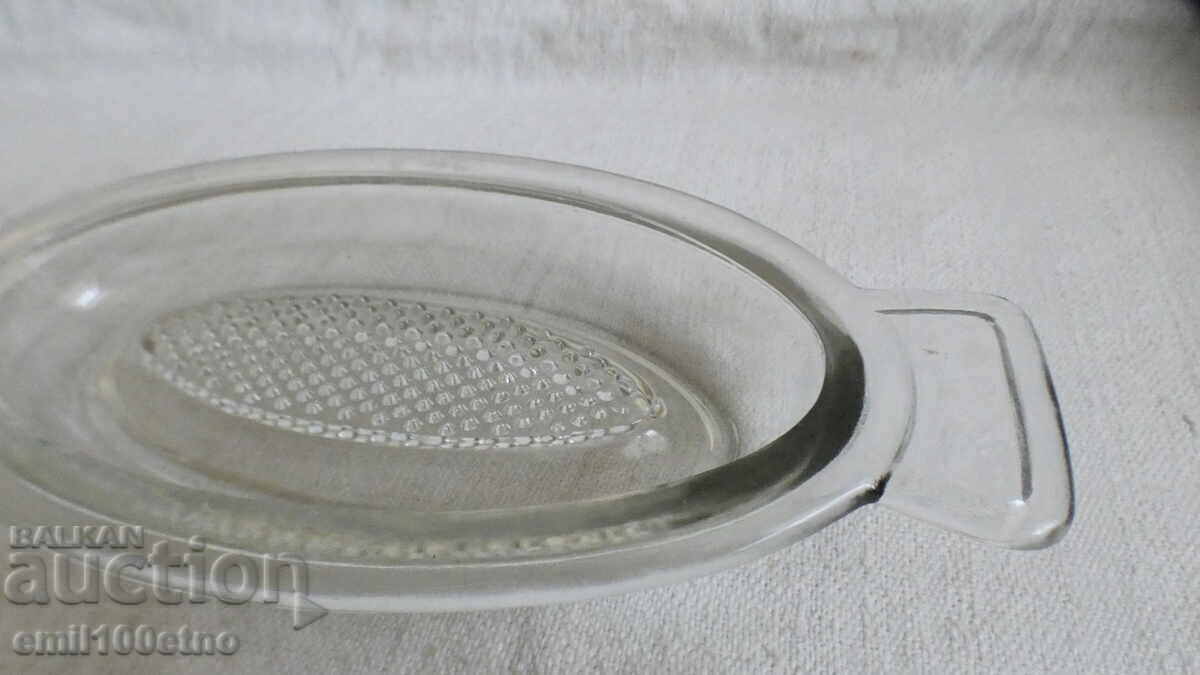 Lemon squeezer with price 8.00 BGN | € 4.09 Lemon squeezer with price 8.00 BGN | € 4.09