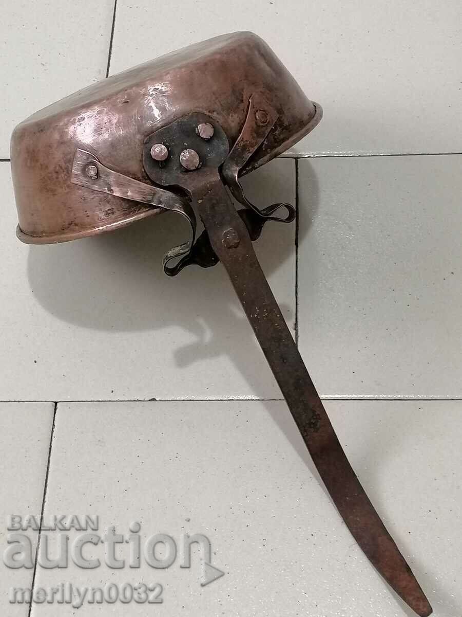 Παράδοση Παλιό χάλκινο ταψί, χαλκός, δίσκος, χάλκινο δοχείο Παράδοση Παλιό χάλκινο ταψί, χαλκός, δίσκος, χάλκινο δοχείο