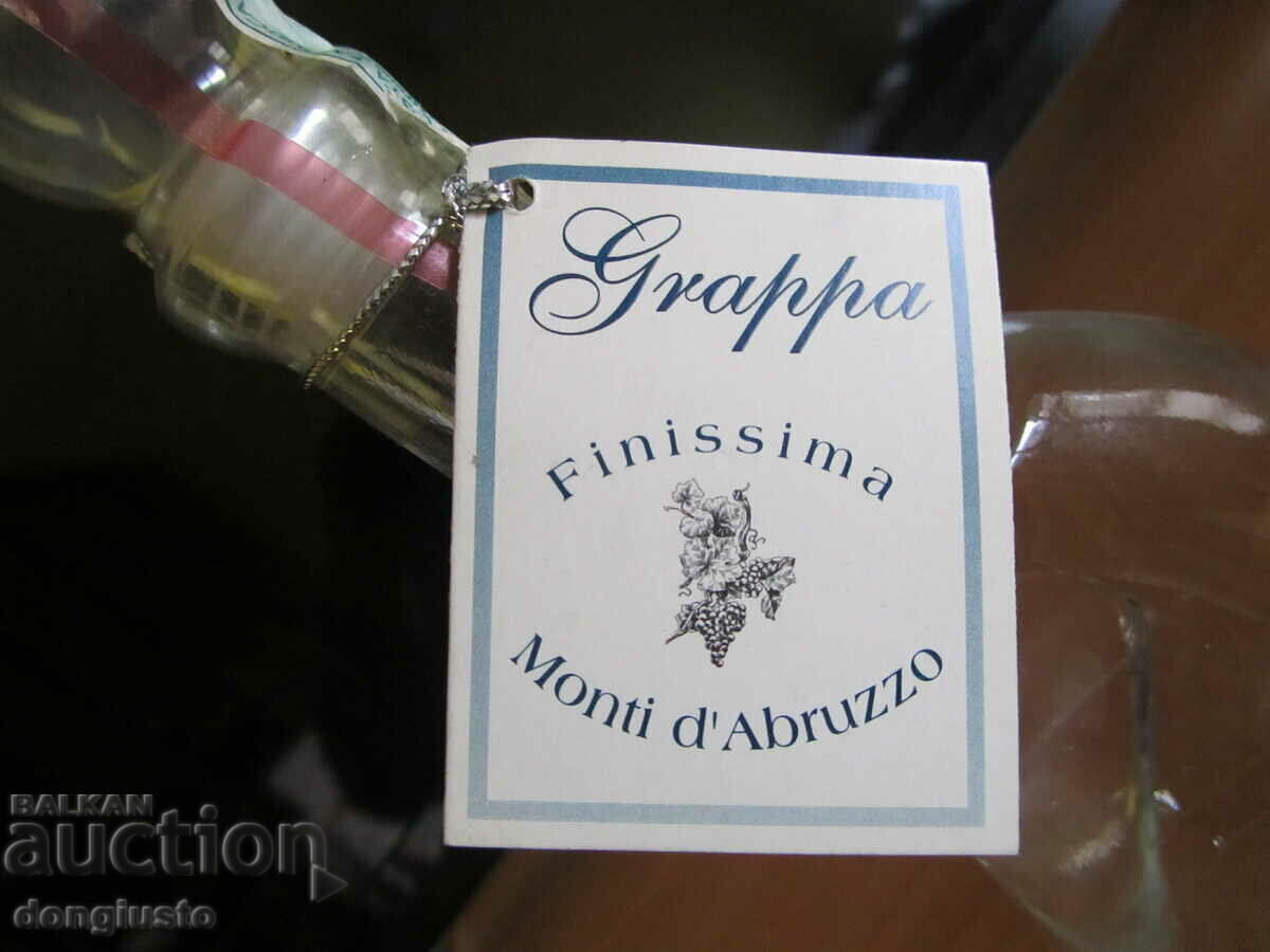 Livrarea GRAPA ORIGINALA DIN ABRUZZO Livrarea GRAPA ORIGINALA DIN ABRUZZO