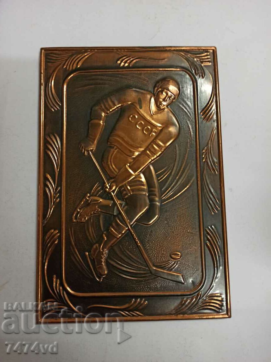 BAS RELIEF COPPER PANEL RUSSIAN HOCKEY PLAYER 1987