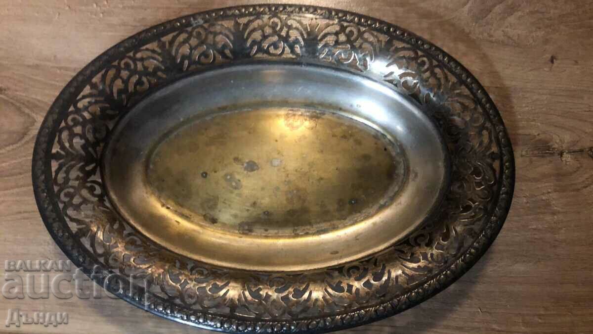 Elliptical antique tray fruit bowl