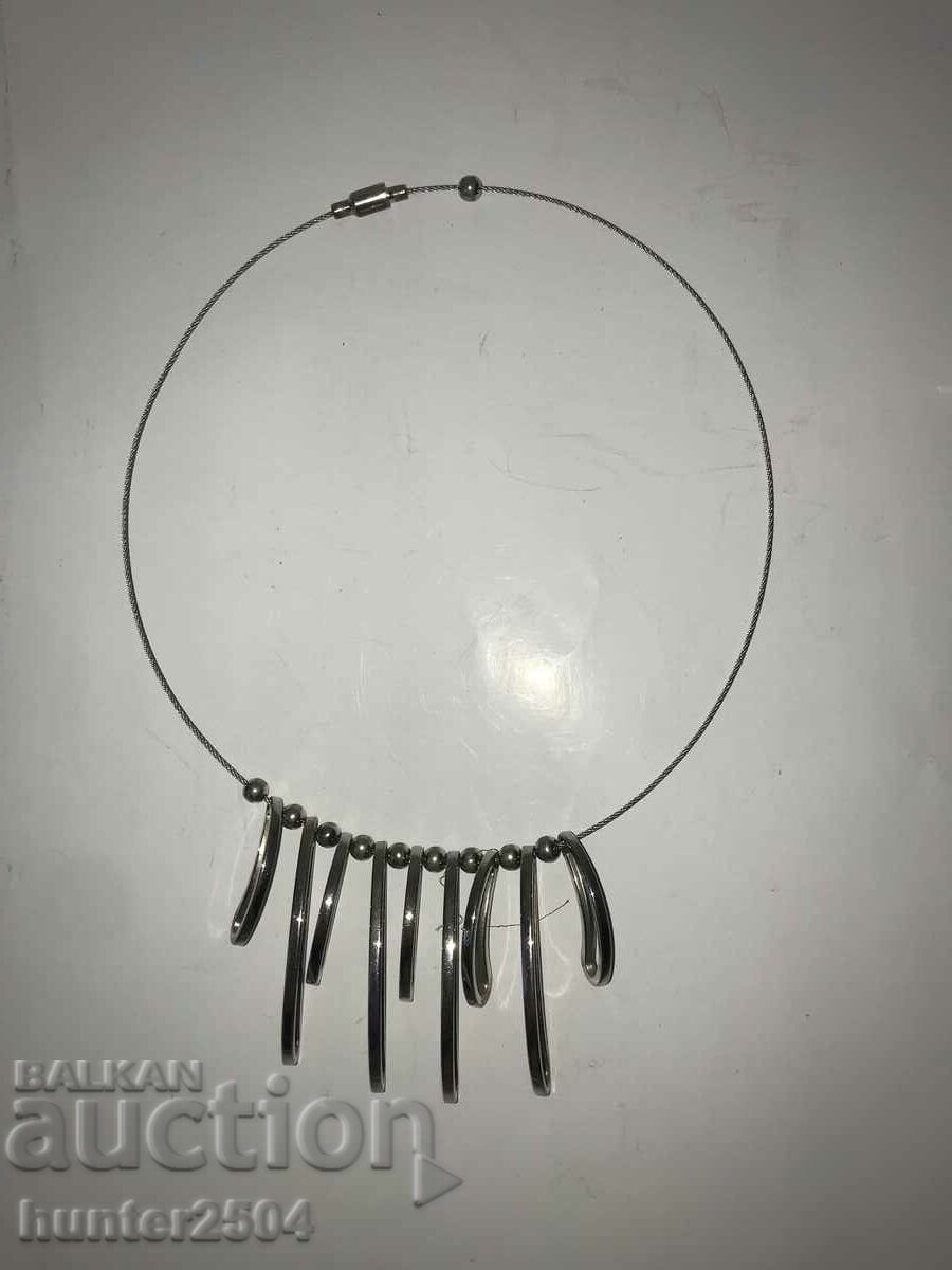 Necklace, necklace - 44 cm with price 9.95 BGN | € 5.09 Necklace, necklace - 44 cm with price 9.95 BGN | € 5.09