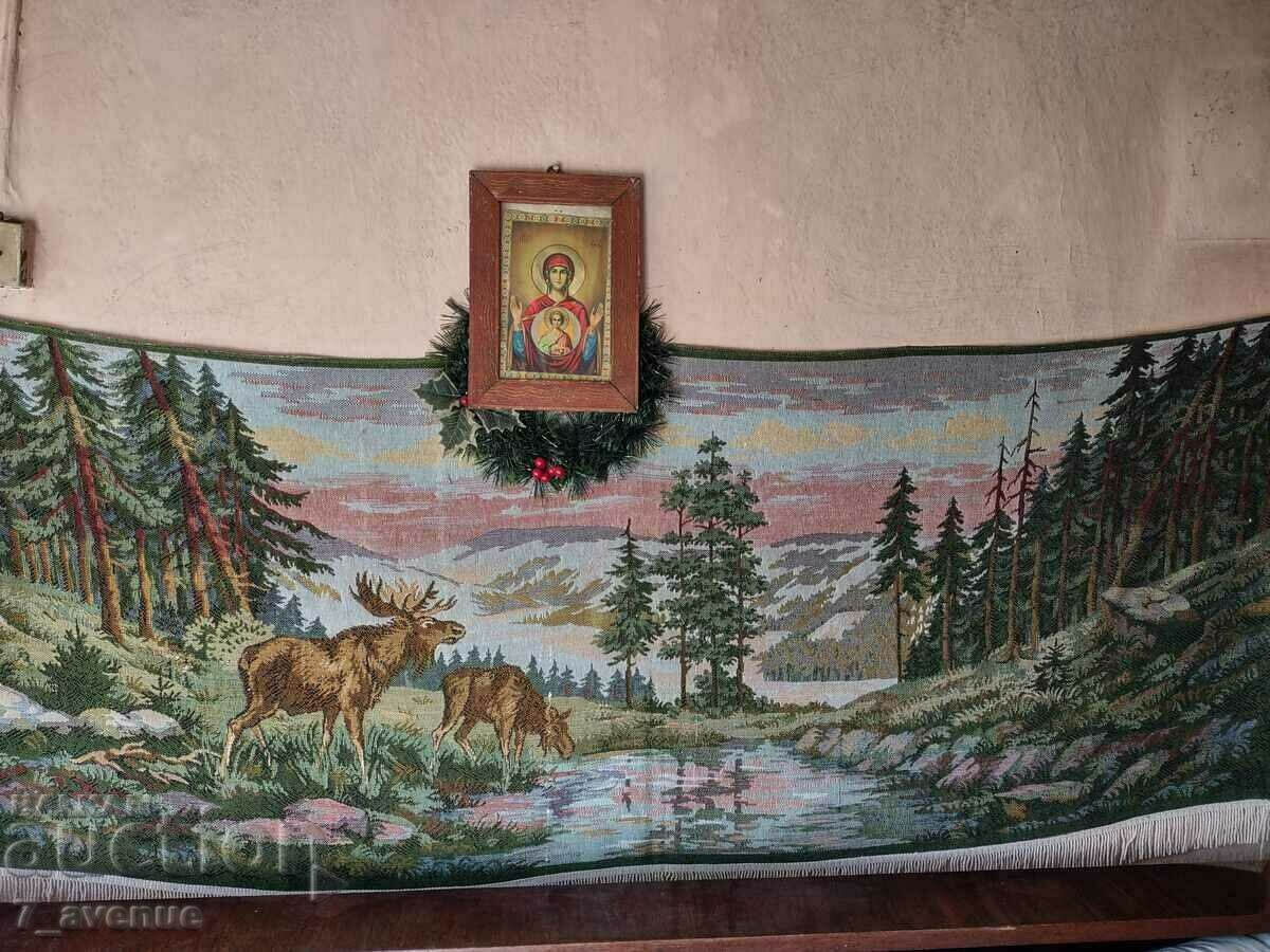 PANEL, carpet, deer, very old, 24.11.2023 with price 129.00 BGN | € 65.96 PANEL, carpet, deer, very old, 24.11.2023 with price 129.00 BGN | € 65.96