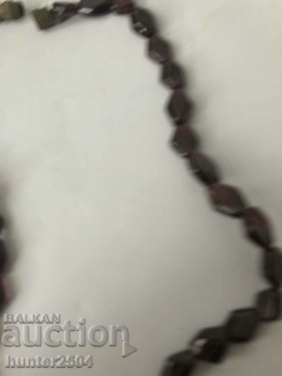 Colier, colier, colier-granat-41 cm cu preț € 17.95 | 35.11 BGN