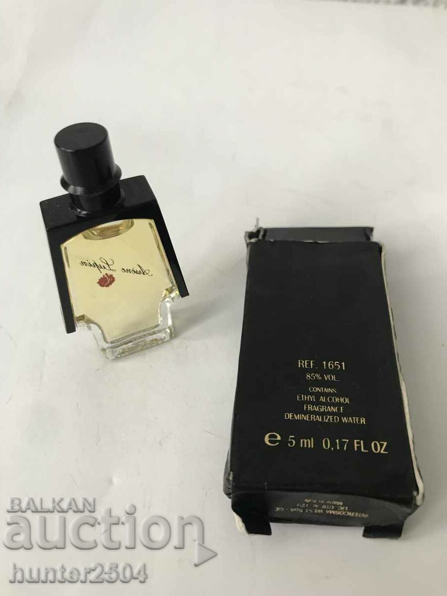 Perfume-5 ml with price 14.95 BGN | € 7.64 Perfume-5 ml with price 14.95 BGN | € 7.64