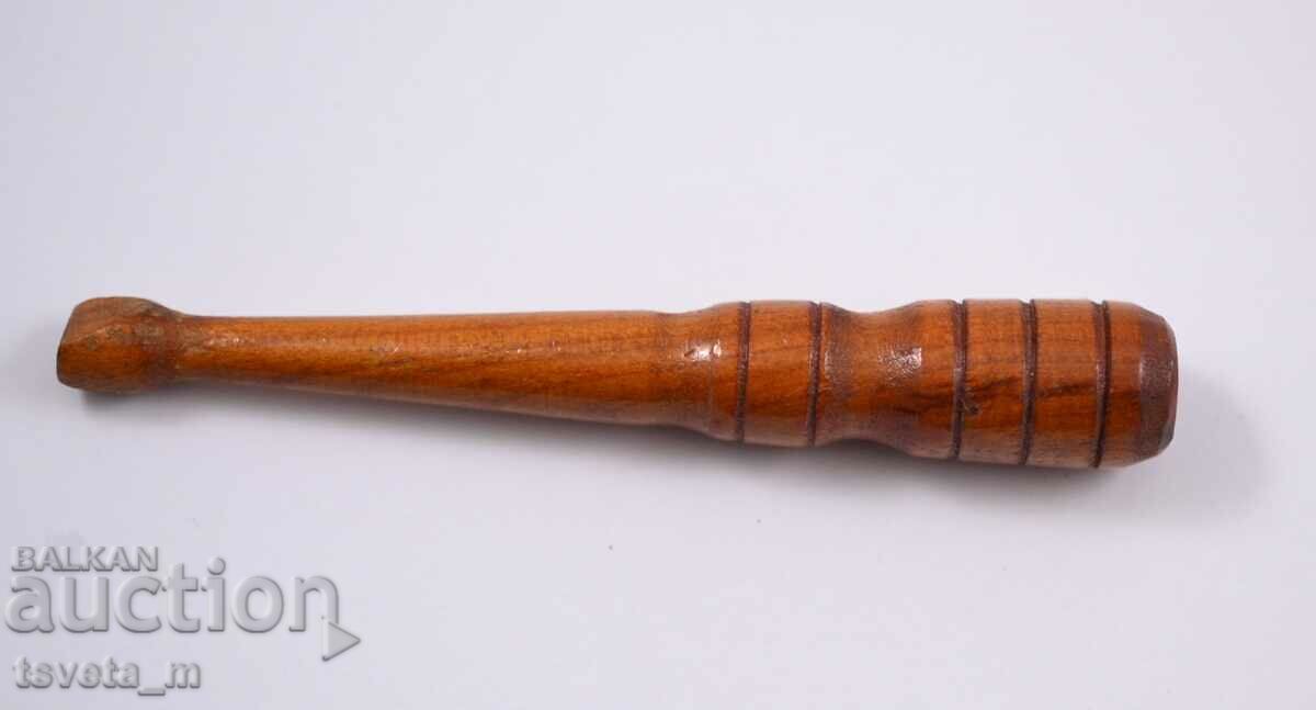 Παράδοση Ένα τσιγάρο από ξύλο