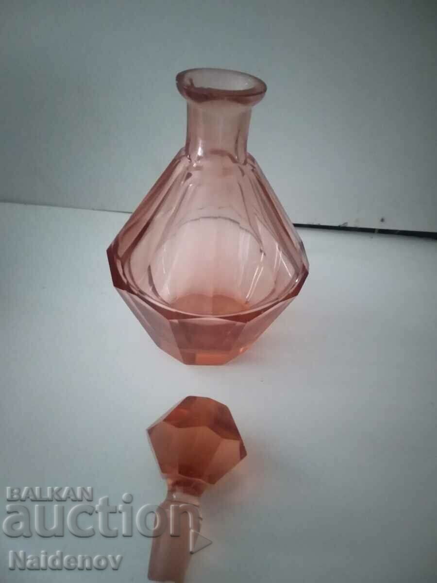 Auction Crystal decanter Auction Crystal decanter