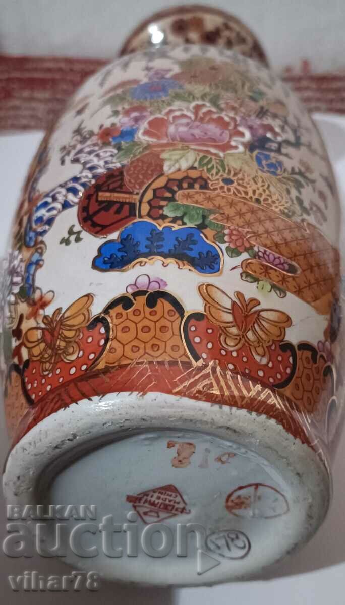 VERY BEAUTIFUL VASE - 6 VERY BEAUTIFUL VASE - 6