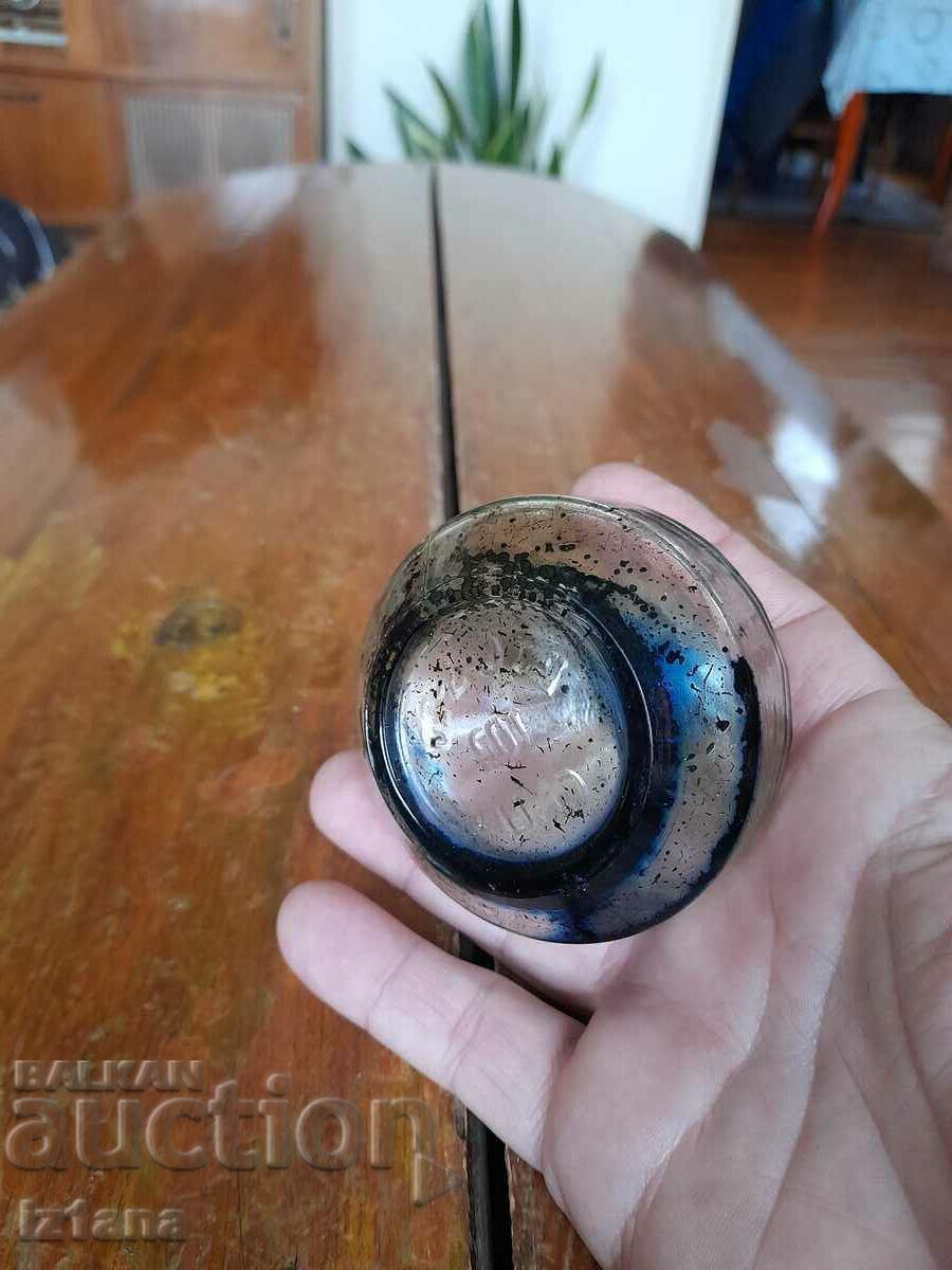 Παράδοση Παλιό μπουκάλι μελανιού