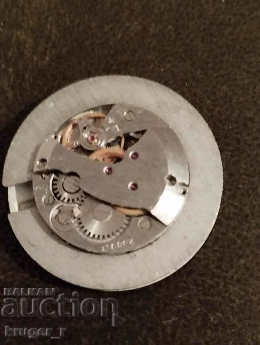 Delivery of Typewriter from MEN'S WATCH ZARA Delivery of Typewriter from MEN'S WATCH ZARA