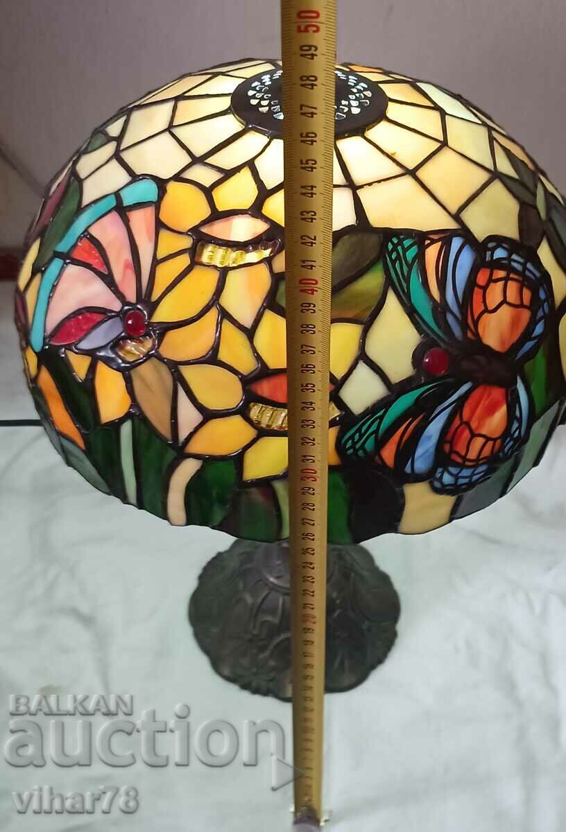 Auction Very beautiful Night lamp Auction Very beautiful Night lamp