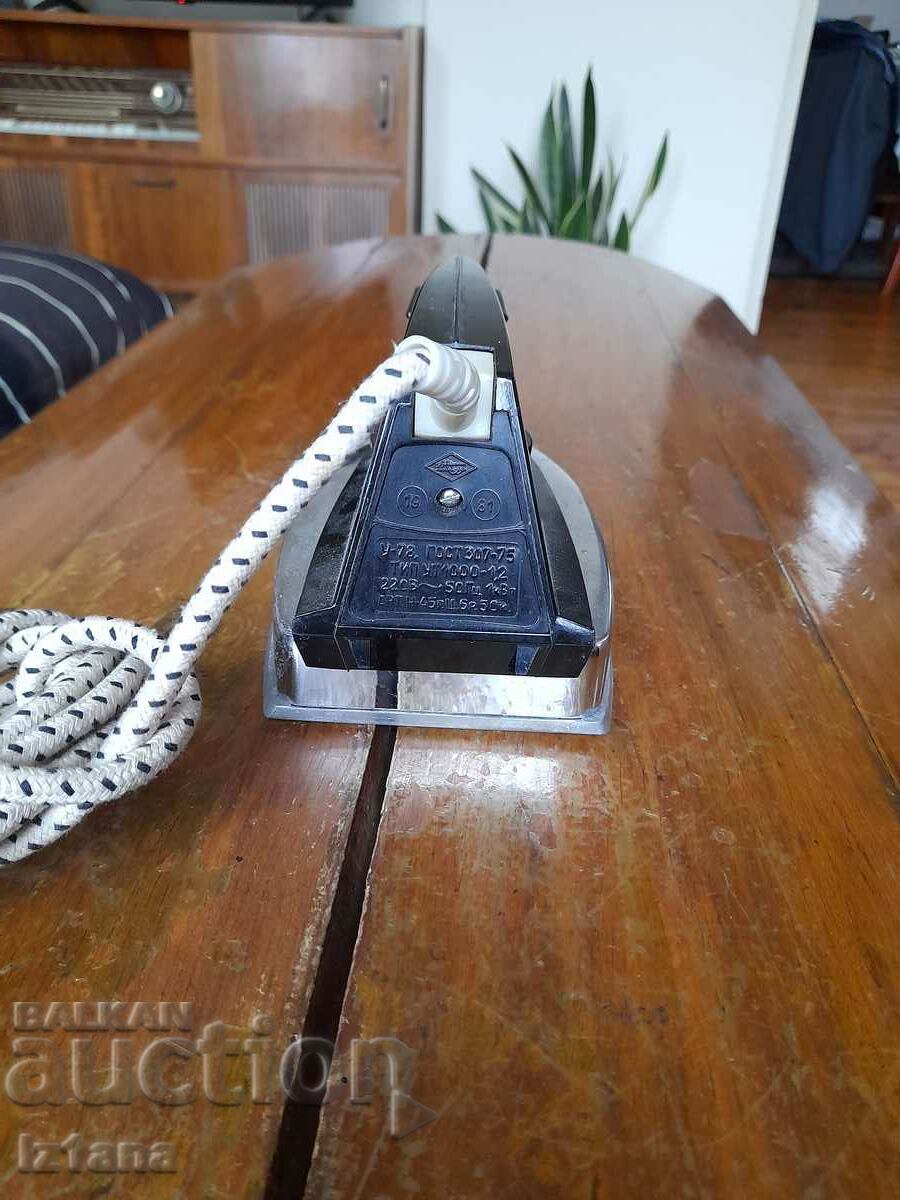 Delivery of Old electric iron