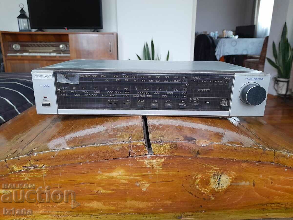 Tuner vechi, radio Resprom T 202 Tuner vechi, radio Resprom T 202