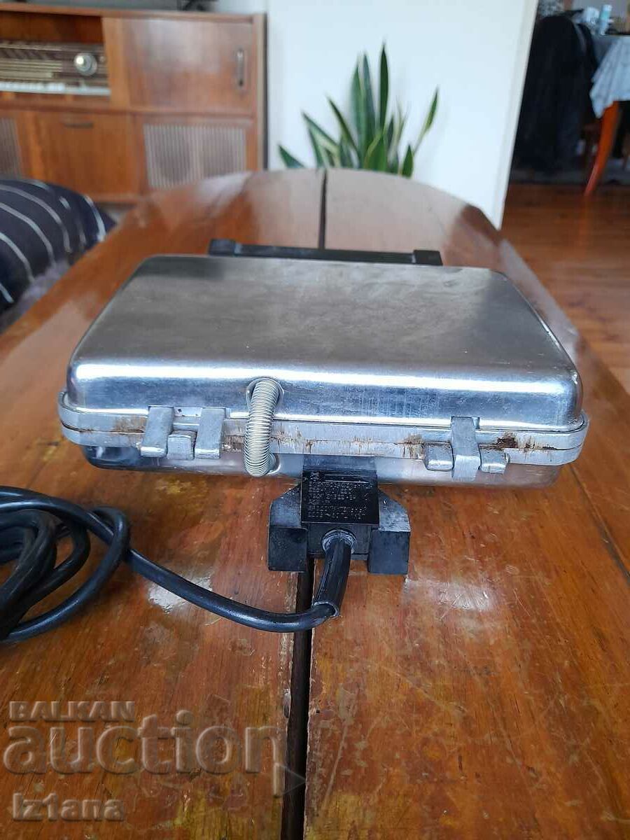 Old waffle maker, toaster - 5 Old waffle maker, toaster - 5