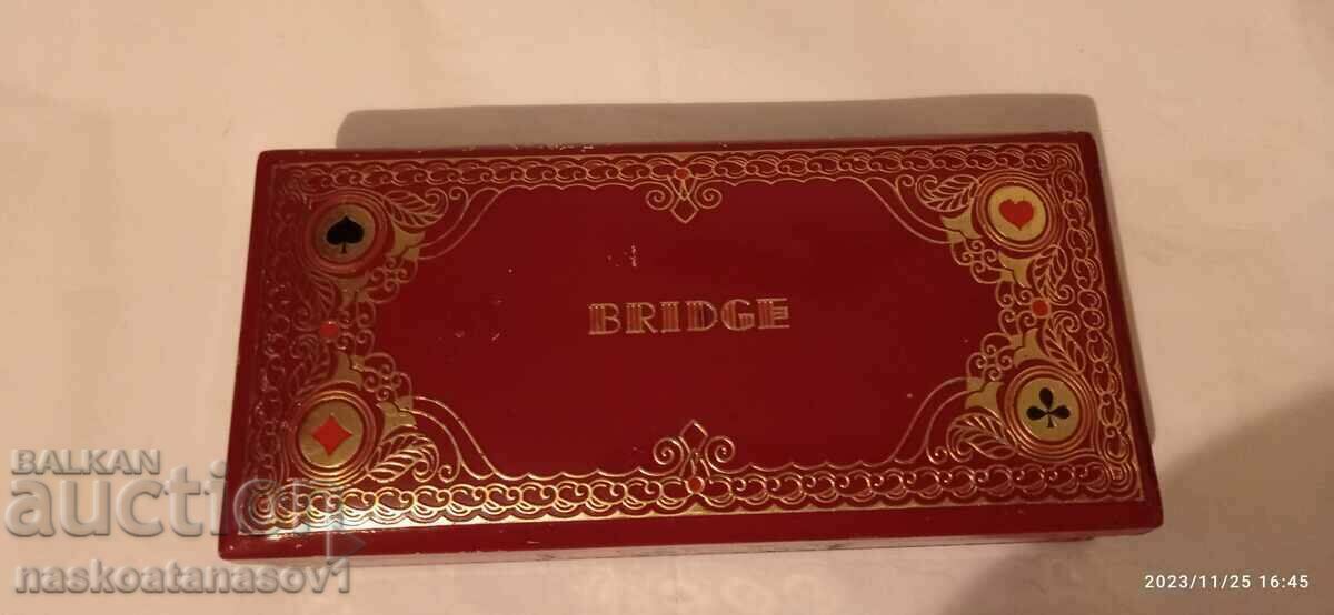 A set of bridge cards