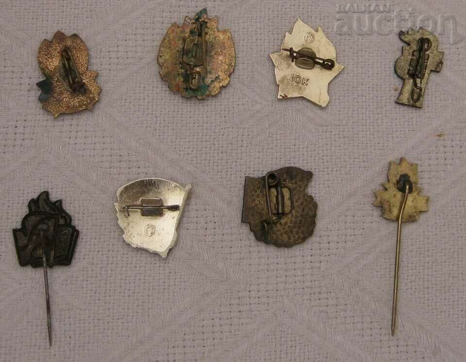 Delivery of YOUTH ORGANIZATIONS MEMBER SOCIALISM BADGES LOT 8 PCS Delivery of YOUTH ORGANIZATIONS MEMBER SOCIALISM BADGES LOT 8 PCS