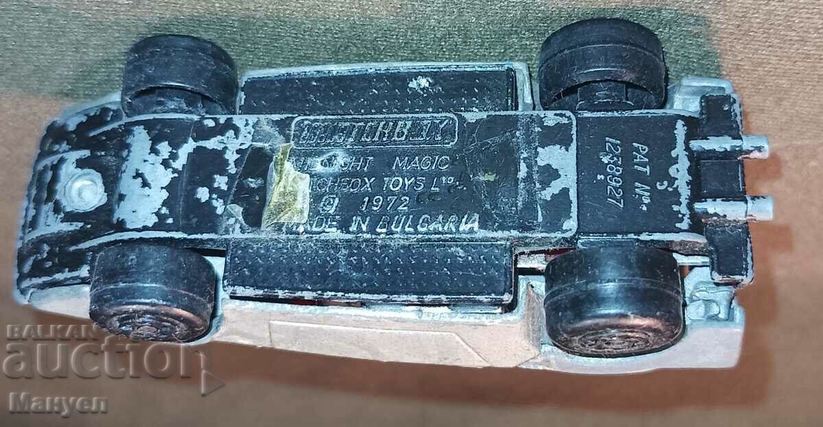 Delivery of Selling a Matchbox. Delivery of Selling a Matchbox.