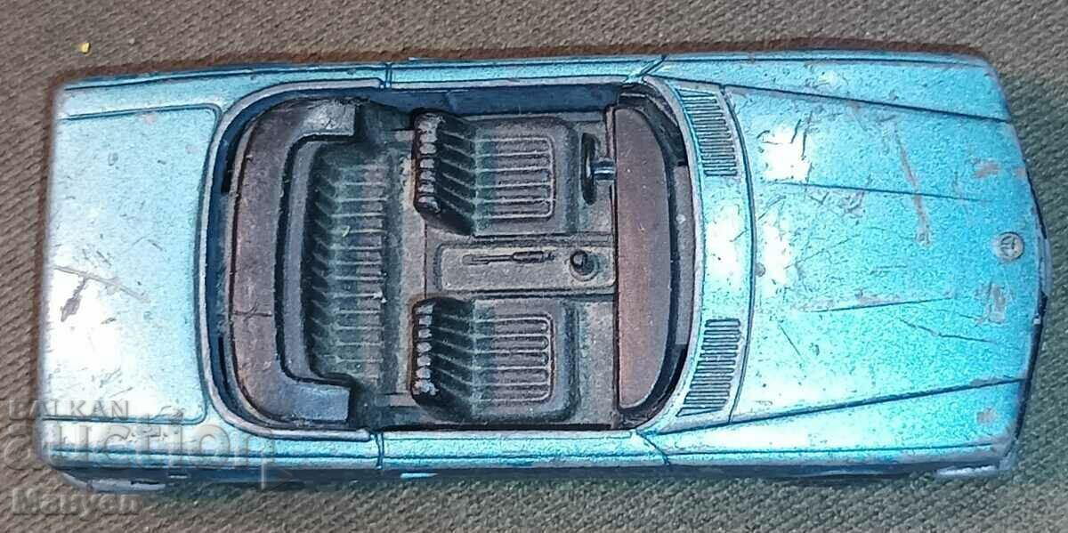 Auction Selling a Mercedes - Bulgaria. Auction Selling a Mercedes - Bulgaria.