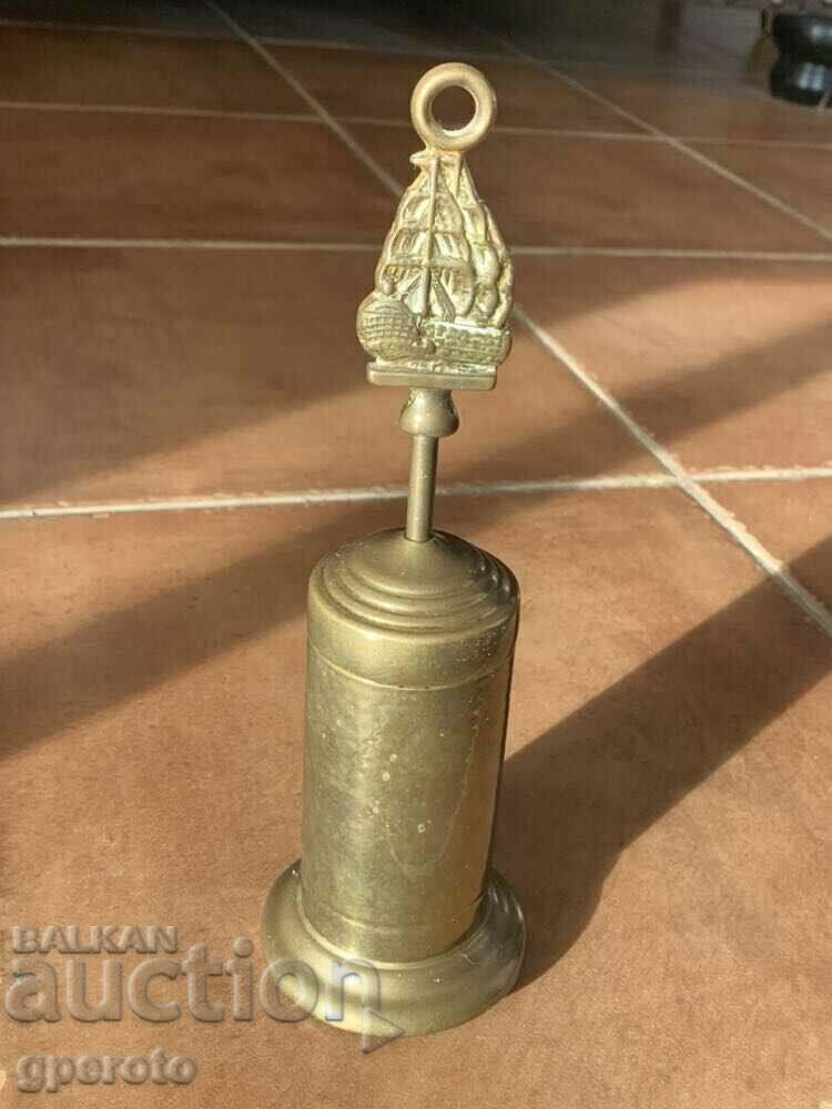 Perie veche de bronz (par panicul de cal) pentru un șemineu - 1940