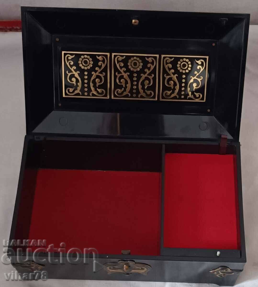 Old music box for jewelry - 6 Old music box for jewelry - 6