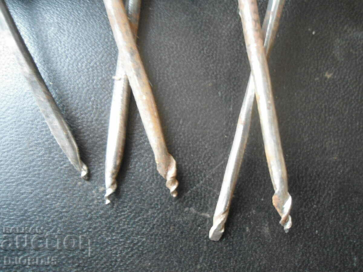Old carpentry tools, matcaps with price 9.00 BGN | € 4.60