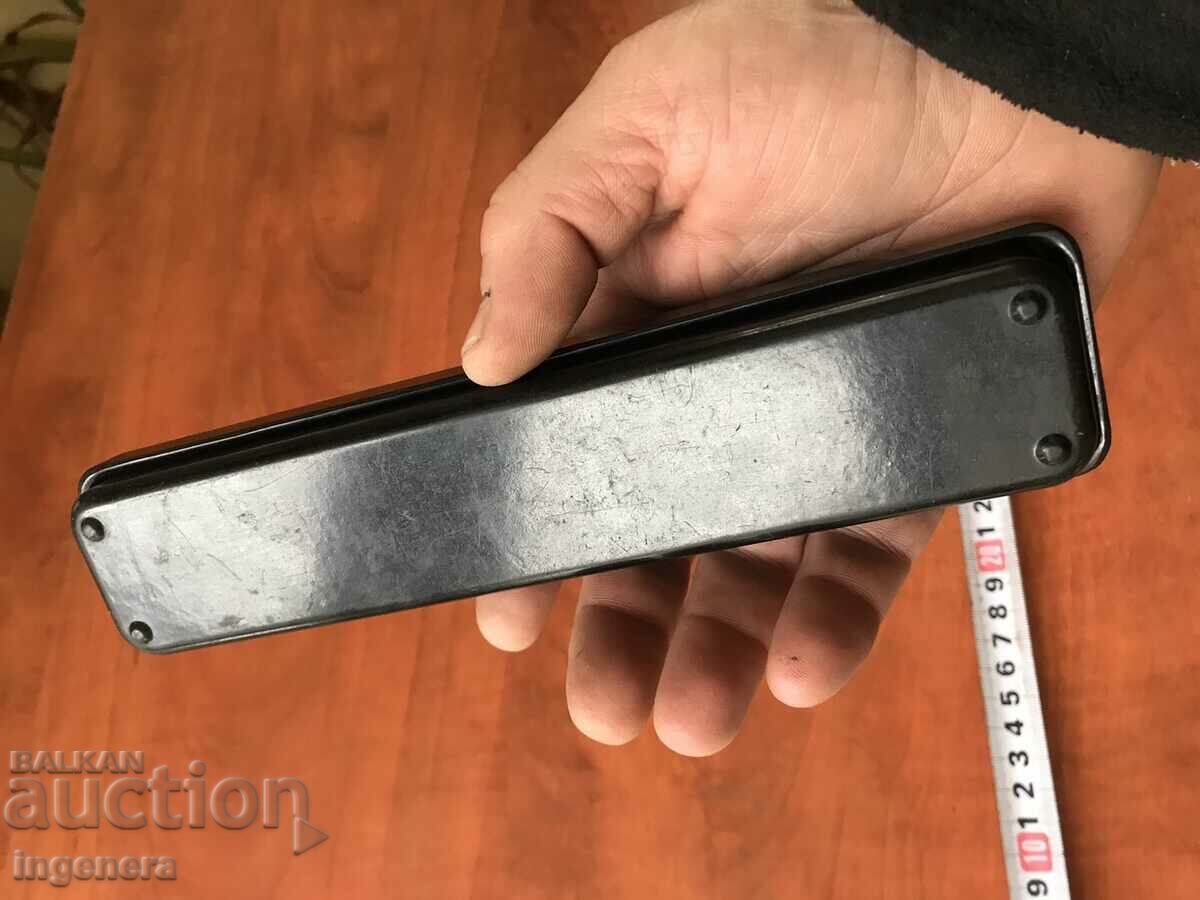 BOX ZIP BAKELITE RETRO - 6 BOX ZIP BAKELITE RETRO - 6