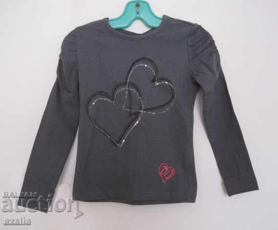 Gray blouse with two hearts