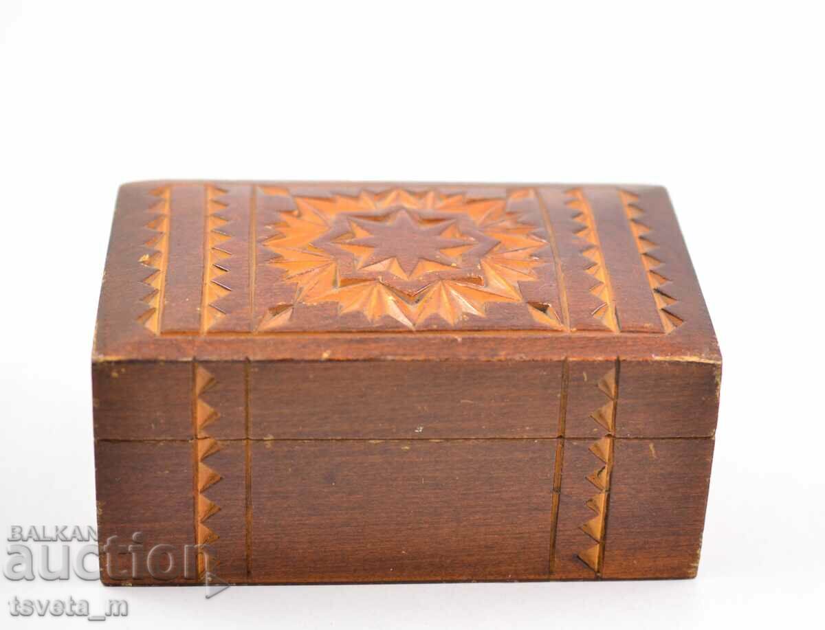 Wooden box, handmade carving