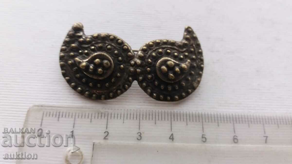 Delivery of MASSIVE BROOCH - PAFTI Delivery of MASSIVE BROOCH - PAFTI