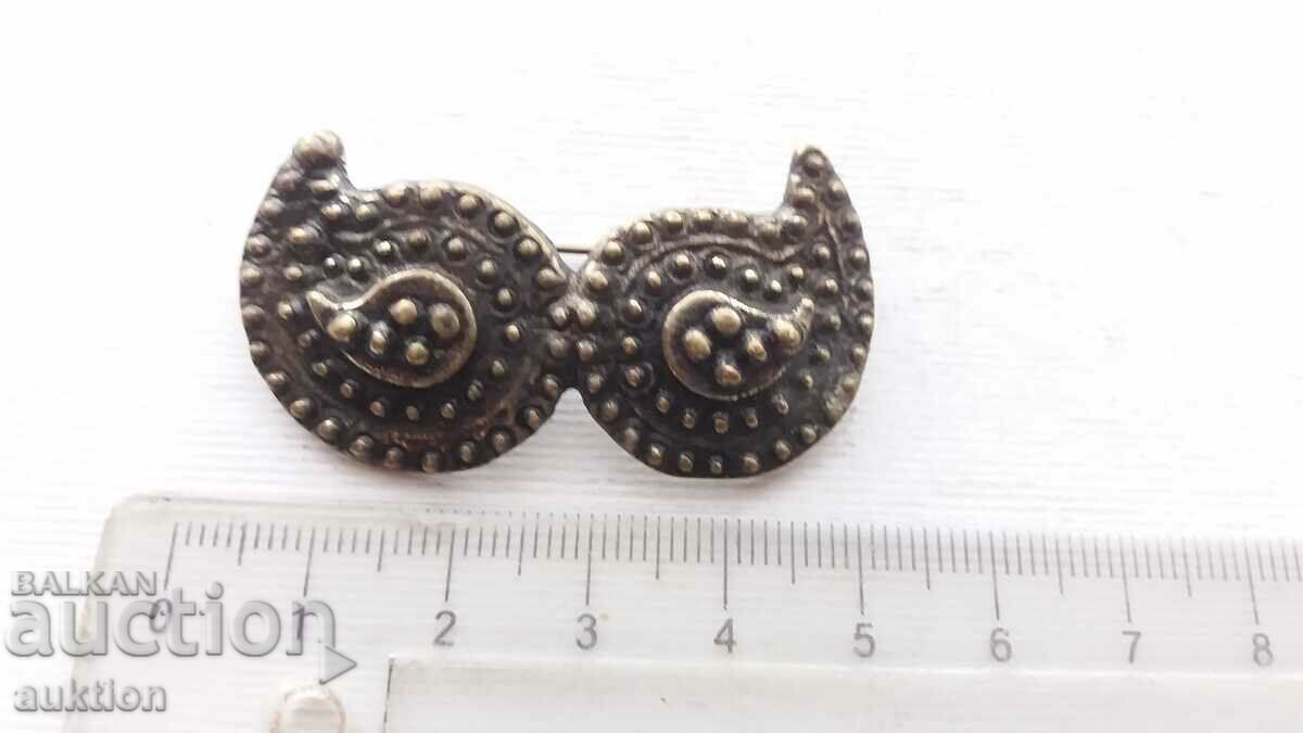 MASSIVE BROOCH - PAFTI - 5 MASSIVE BROOCH - PAFTI - 5