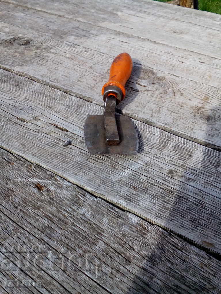 Delivery of Old beekeeping tool Delivery of Old beekeeping tool
