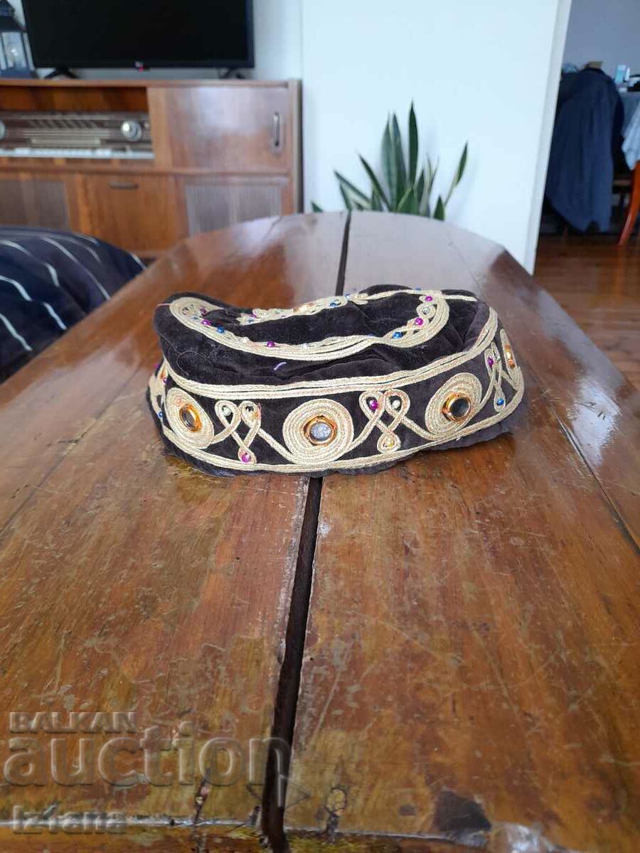 Pălărie etnică veche