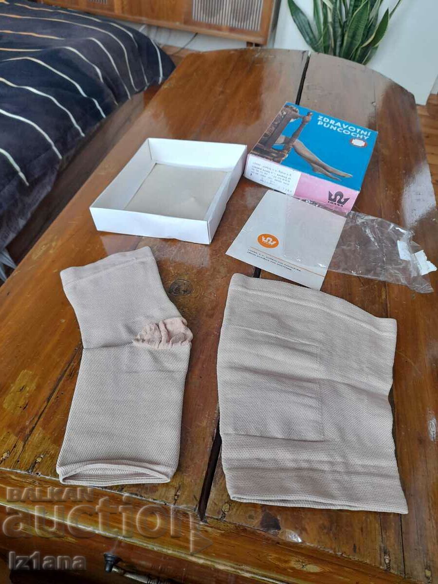 Licitație Loana veche glezne și genunchiere Licitație Loana veche glezne și genunchiere